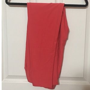 LuLaRoe Tall&Curvy Leggings